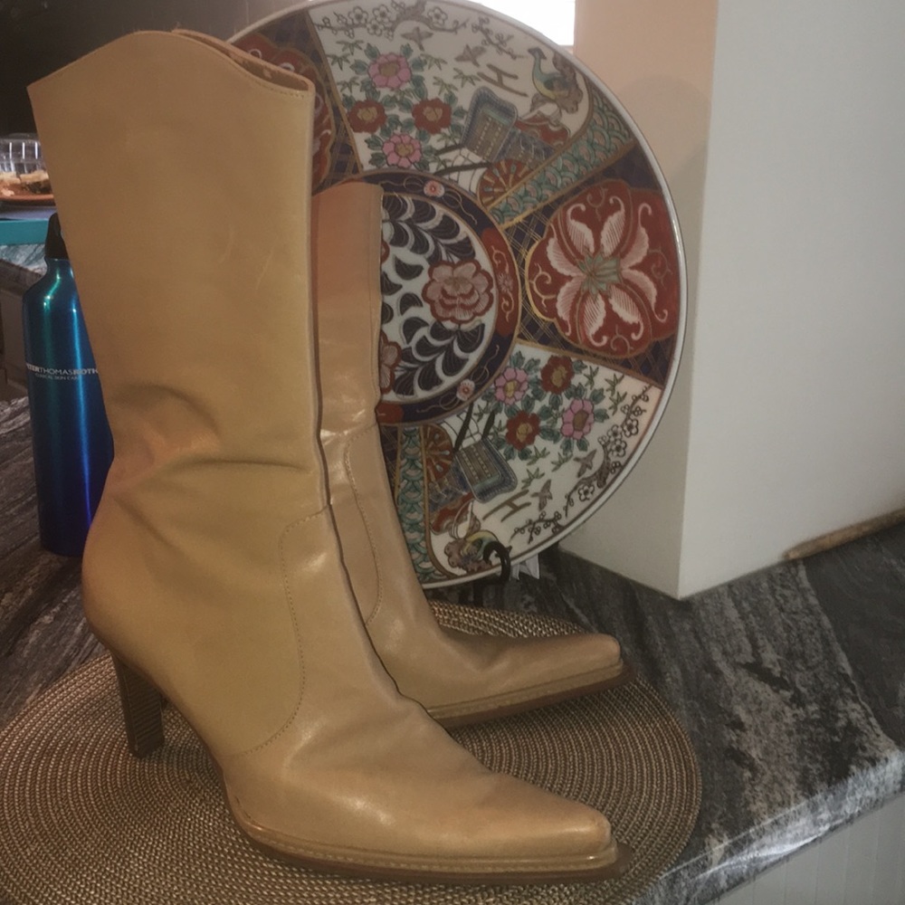 🌺Classic Tan Nine West Cowboy Boots
